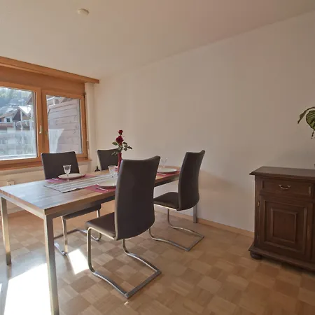 Haus Bahnhofbuffet, Riffelhorn 采尔马特