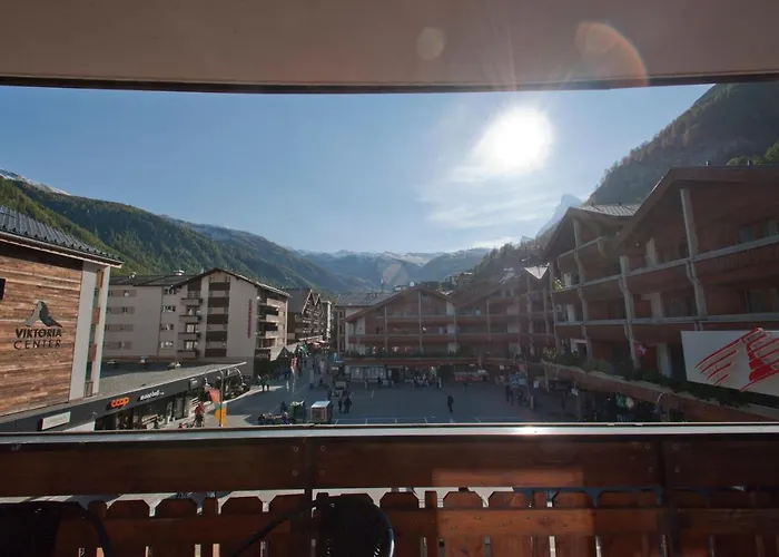 Haus Bahnhofbuffet, Riffelhorn * 采尔马特